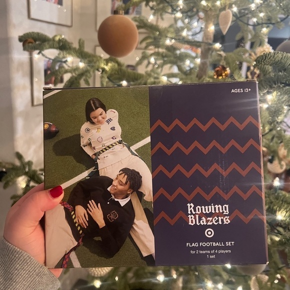 New Rowing Blazers flag football set - Picture 1 of 3